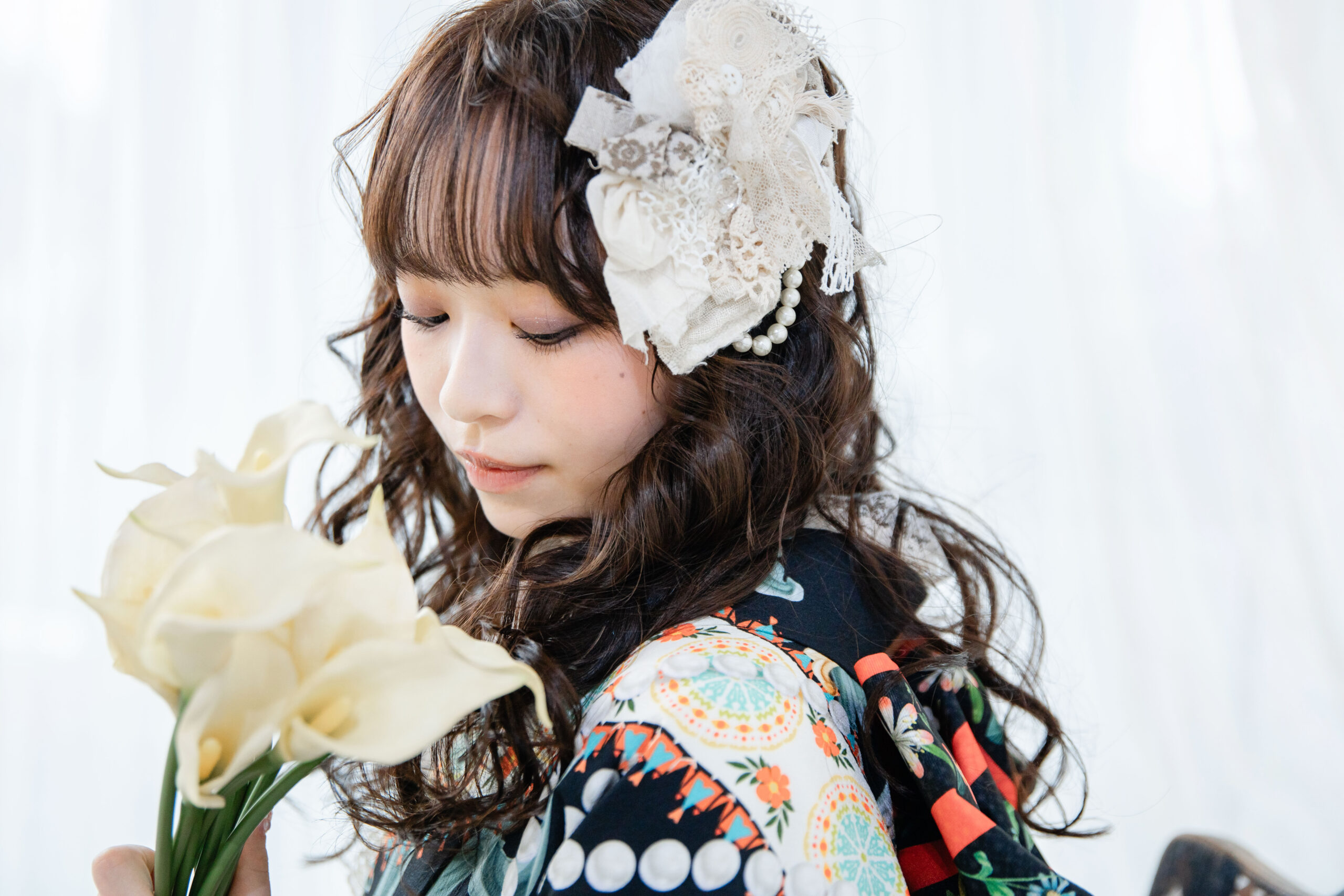 富山のキモノコアラのスタジオで振袖をレンタルして前撮りの撮影を行なった20歳の女の子