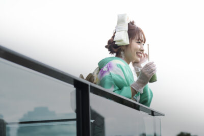 富山のキモノコアラのスタジオで振袖をレンタルして前撮りの撮影を行なった20歳の女の子